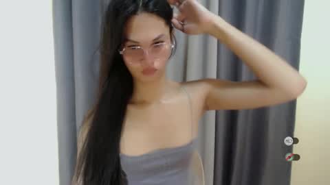 Snapshot of ash_sexdoll chatting on January 26, 6:38 am ASH online show from January 26, 6:38 am