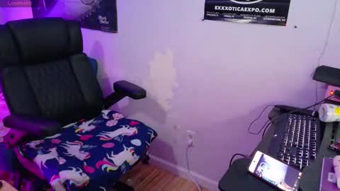 SweetAshCheeks online show from March 27, 12:23 am