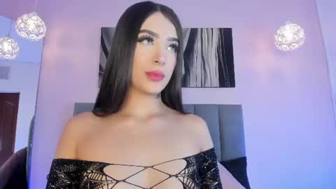 Ashely online show from June 27, 7:53 pm