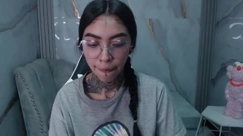 ashley_blum_v online show from September 24, 7:46 pm