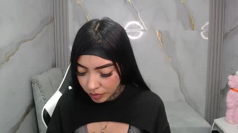 ashley_blum_v online show from November 24, 8:22 pm