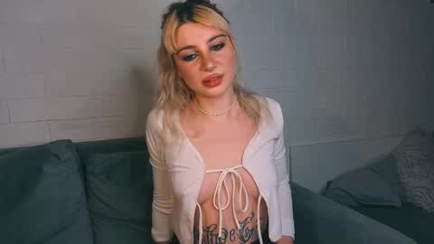 Ashley online show from March 28, 12:22 am