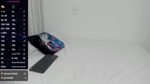 Snapshot of ashleyknightt chatting on October 19, 1:40 am Ashley knight online show from October 19, 1:40 am