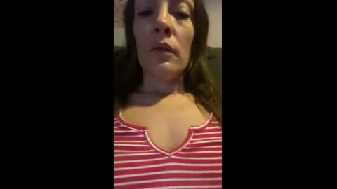 Snapshot of ashleyshyne69 chatting on October 2, 12:43 pm Ashley online show from October 2, 12:43 pm