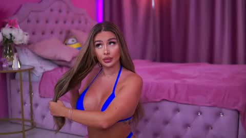 Ashley online show from March 8, 7:18 pm