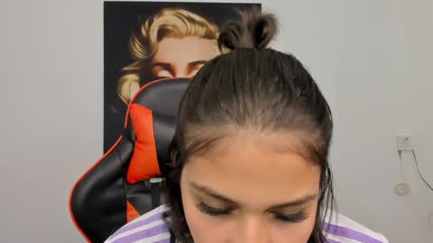    online show from December 10, 3:30 am