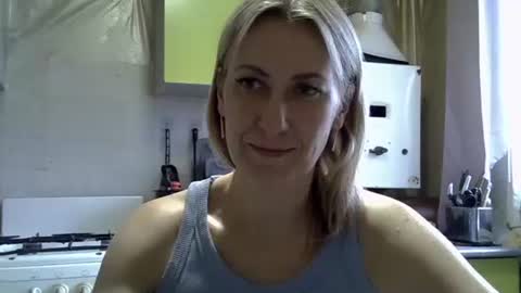 Snapshot of ashleyxhoney chatting on September 25, 6:45 am AshleyXHoney online show from September 25, 6:45 am
