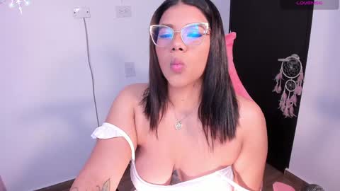 Ashleyy18   online show from February 2, 9:30 am