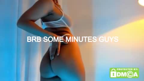 Snapshot of ashllovee_ chatting on October 9, 11:58 am ashllovee online show from October 9, 11:58 am