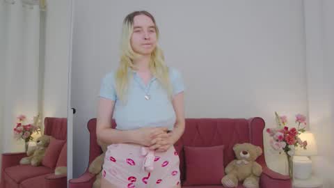 ashly_cherry online show from October 15, 11:46 am
