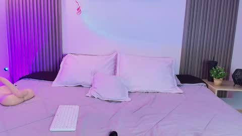    online show from February 19, 2:22 am