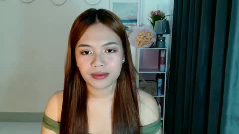 asian_enzyxx online show from February 25, 1:48 am