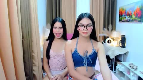 Snapshot of asian_mooreen chatting on October 20, 9:56 am mooreen online show from October 20, 9:56 am