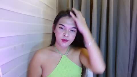 Snapshot of asian_shane69 chatting on February 5, 8:11 am Shane online show from February 5, 8:11 am