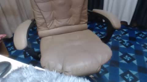 asian_thresia2 online show from April 28, 3:49 pm