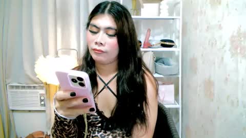 asianloreen24 online show from June 24, 6:07 pm