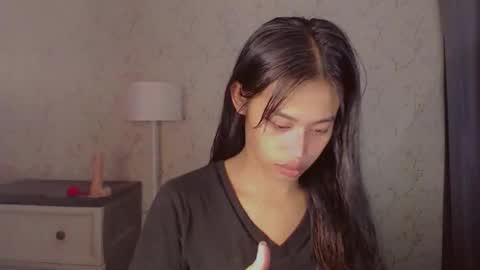 kisses online show from March 30, 11:32 am