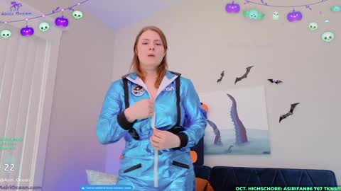 Asiri   pronounced Ah-siri Please no nicknames   3 online show from October 9, 8:13 pm