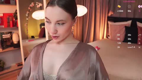Snapshot of askaudrey chatting on February 21, 1:44 pm Audrey online show from February 21, 1:44 pm
