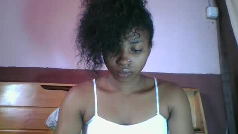 asmiraa online show from February 13, 11:12 am