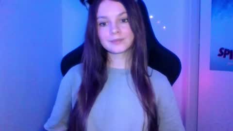 astradream_ online show from February 16, 10:53 pm