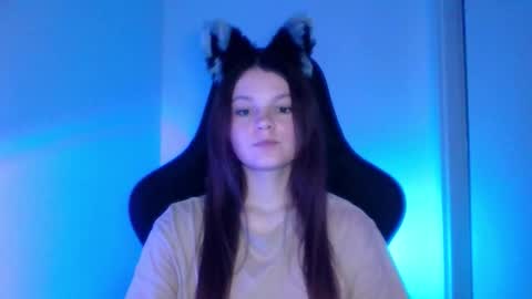 Snapshot of astradream_ chatting on October 9, 7:07 pm astradream_ online show from October 9, 7:07 pm