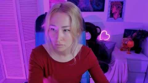 astramonroe online show from September 15, 4:54 am