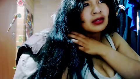 Snapshot of astrid_hauser66 chatting on September 12, 1:39 am astrid_hauser66 online show from September 12, 1:39 am