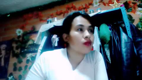 astrid_hauser66 online show from November 8, 4:39 am