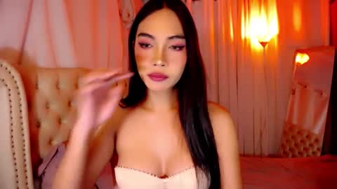 Snapshot of ate_sam chatting on October 14, 3:47 pm Sam online show from October 14, 3:47 pm