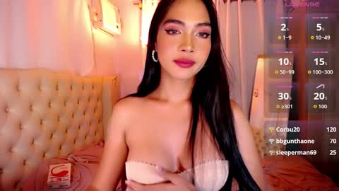 Snapshot of ate_sam chatting on October 7, 9:14 am Sam online show from October 7, 9:14 am
