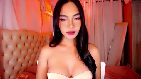 Snapshot of ate_sam chatting on October 12, 3:36 pm Sam online show from October 12, 3:36 pm