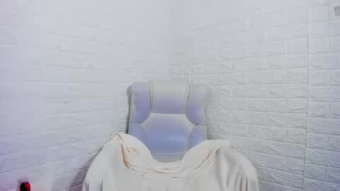 atheneahh online show from September 18, 2:37 pm