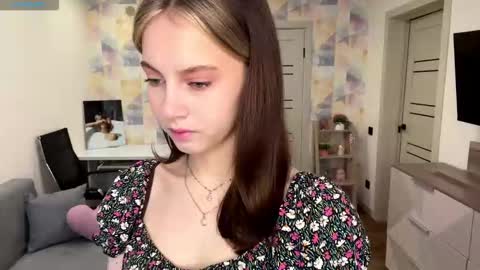 Jolyn online show from February 15, 6:27 am