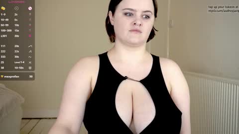 Audrey Jacq online show from February 11, 3:35 pm