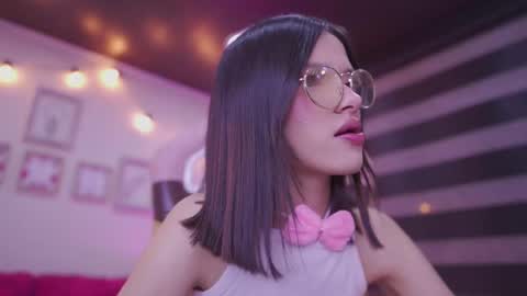 aura_rouss online show from November 7, 1:44 am