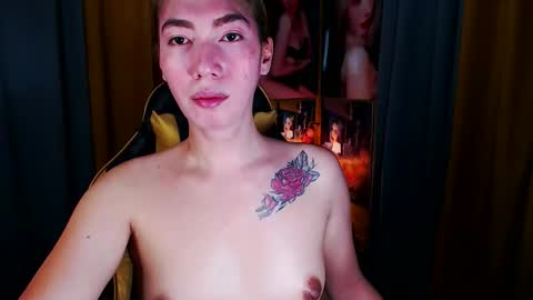 Miss awra online show from March 3, 7:25 am