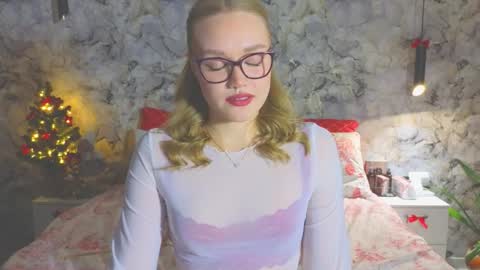 Kate online show from December 17, 5:17 pm