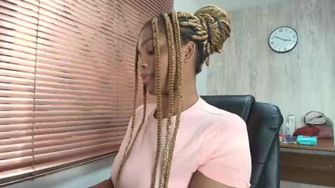 Ariana online show from September 17, 8:51 pm