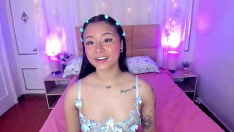 Aurora online show from November 28, 11:57 am