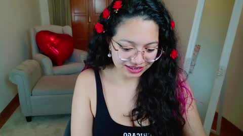 Snapshot of aurorasiera chatting on March 2, 9:08 pm Aurora online show from March 2, 9:08 pm