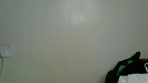 autumnbeagle online show from October 20, 7:22 am