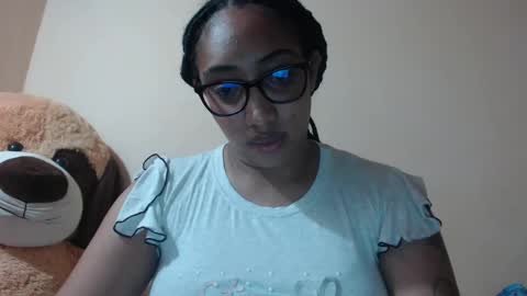 Snapshot of ava_f0xy chatting on January 19, 12:06 am Ava Jordana online show from January 19, 12:06 am