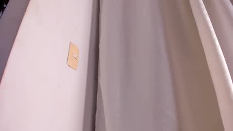 Avaline Help me reach 100 likes TRANSMISSION EVERY DAY FROM 39 PM online show from February 13, 1:08 am