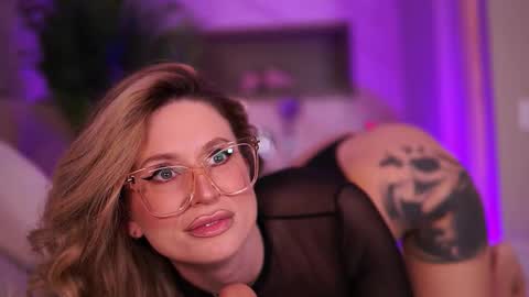 Ava online show from February 12, 5:20 am