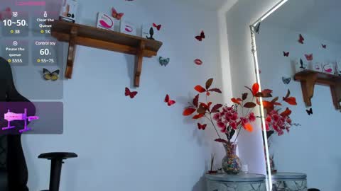 Snapshot of avatomas chatting on March 10, 2:39 am Ava Tomas online show from March 10, 2:39 am