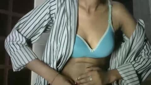 avery_lust01 online show from April 4, 6:56 am