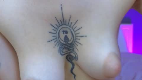 avgustina_love online show from November 2, 11:35 am