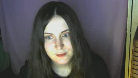 avialenne online show from April 27, 6:16 pm