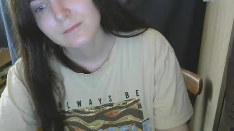 avialenne online show from May 18, 12:22 pm